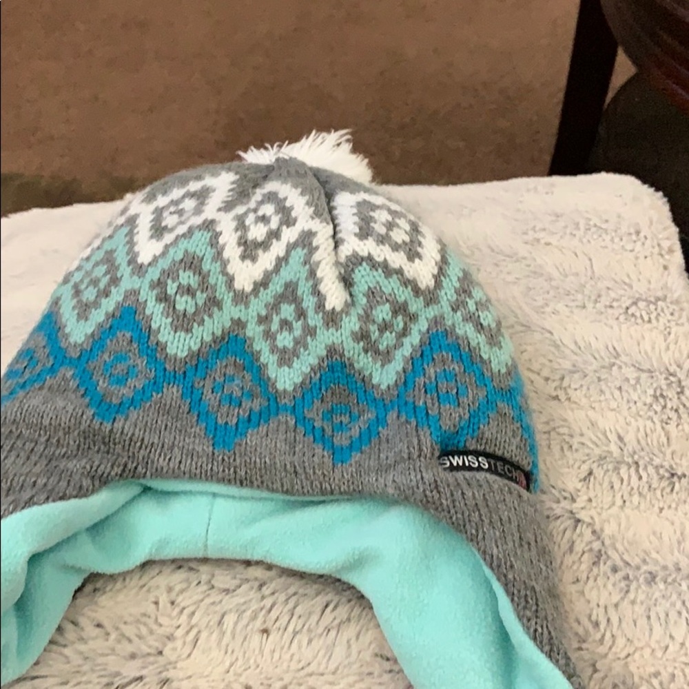 Hat - Picture 2 of 2